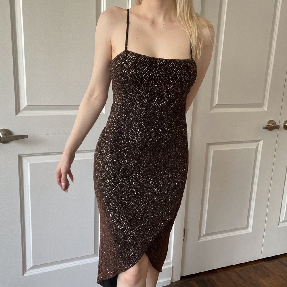 90s Metallic Shimmery Asymmetrical Dress (M)